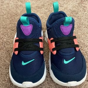 Girls Nike Shoes